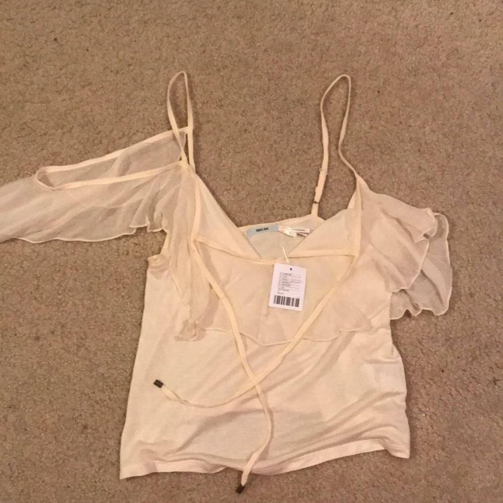 top w/ asymmetrical chiffon detail (new)